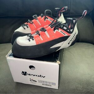 Evolv geshido lace w womens 9.5 coral white Climbing Shoes